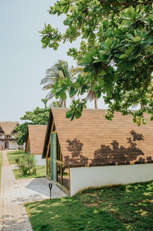 Los Olivos La Playa Hotel Y Restaurante Escuintla Eksteriør bilde