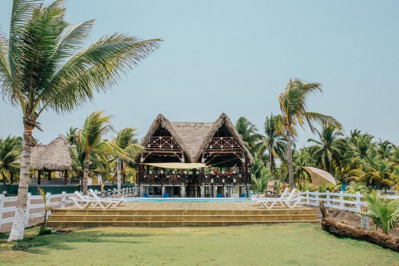 Los Olivos La Playa Hotel Y Restaurante Escuintla Eksteriør bilde
